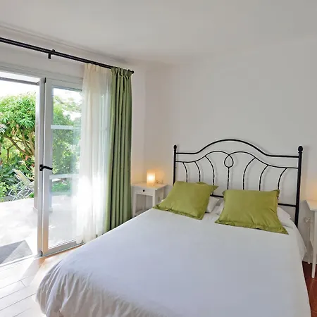 Adjovimar Resort